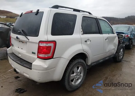 2011 Ford Escape Xlt из США, поврежденный, VIN 1FMCU9DG1BKC09182